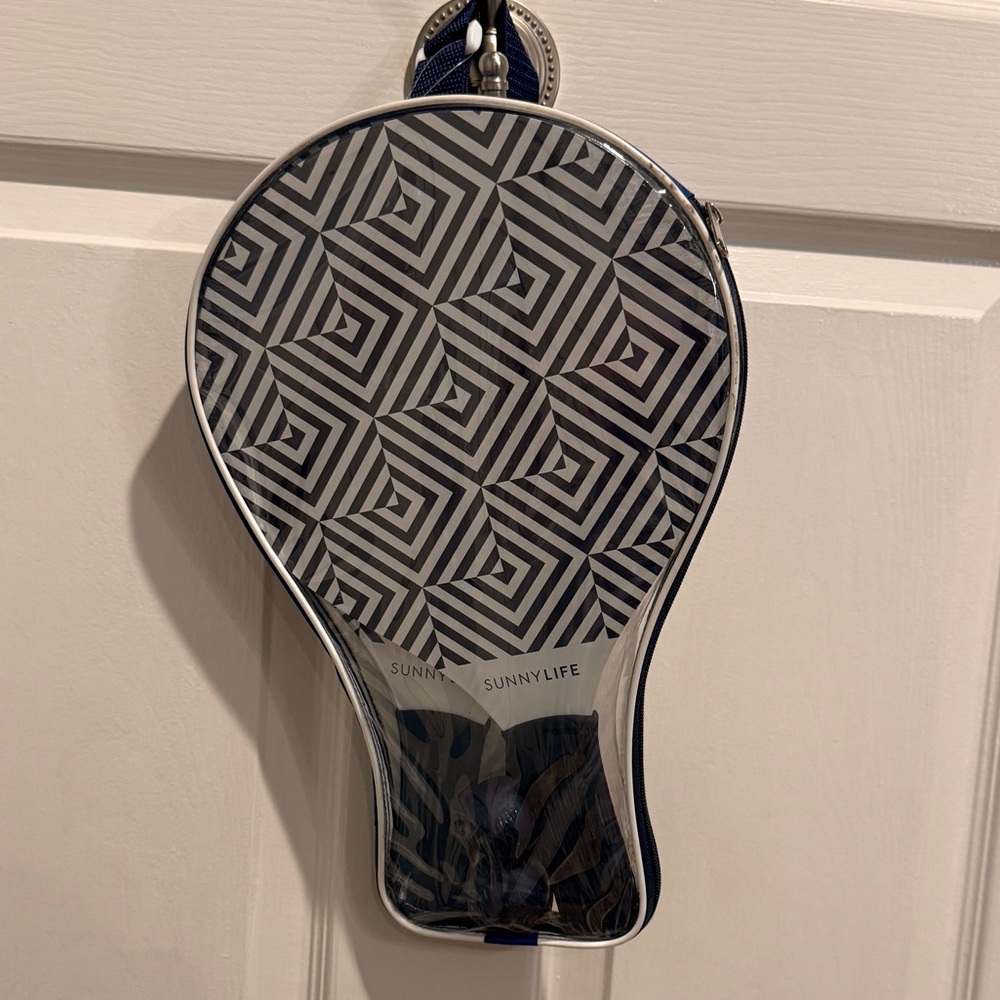 Sunny Life paddle ball set.